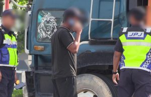 ‘Tauke’ bagi alasan pekerja kena kurap, upah lelaki Aceh pandu lori