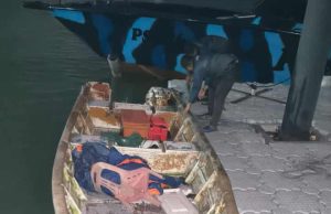 Dua bot berlanggar, seorang nelayan dikhuatiri lemas