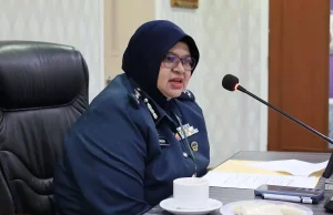 Kastam rampas minuman keras, tumpas sindiket proses bir haram