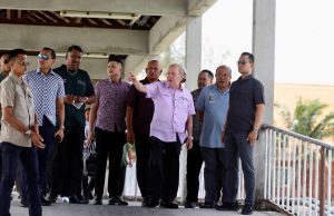Pandu sejauh 45km, Agong tinjau persekitaran Mersing