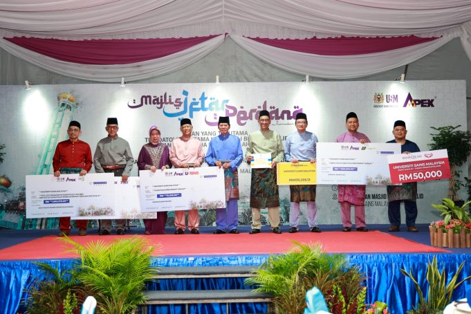 Gambar 1 Iftar