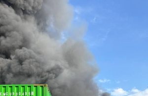 Gudang barang perabot di Pasir Gudang terbakar