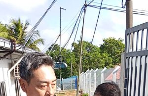 Penganggur didakwa kelar leher, pergelangan tangan, bahu isteri