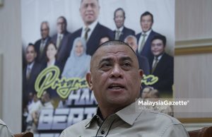 Menteri Besar Perak, Datuk Seri Saarani Mohamad pada sidang media Program MESRA Hari Bertemu Pelanggan (HBP) Kerajaan Negeri Perak Tahun 2026 di Stadium Indera Mulia, Ipoh. Foto ABDULLAH YUSOF 16 MARCH 2026.