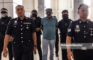 Lelaki rempuh dua penembak dituduh membunuh