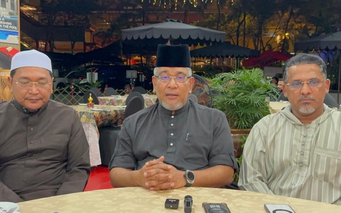 Megat Zulkarnain-Moreh1