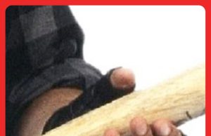 Lelaki Dipukul Dengan Kayu Baseball, Dipijak Ketika Pulang Solat Tarawih #MGFlash