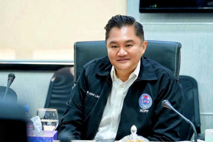 Gambar Dato’ Sri Dr. King Lim Chin Fui
