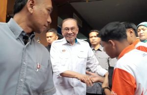 Industri minyak, gas perlu tenaga kerja tempatan berkemahiran tinggi – PM