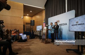 Hasil siasatan terhadap Azam Baki, `mafia korporat’ akan didedah kepada umum – Fahmi