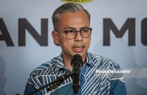 Krisis tenaga dan konflik Asia Barat: Kerajaan tubuh Pusat Arahan Komunikasi MTEN Menteri Komunikasi, Datuk Fahmi Fadzil bercakap pada sidang media mingguan di Angkasapuri, Kuala Lumpur. Foto SADIQ SANI, 01 APRIL 2026.