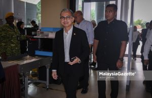 Fahmi Fadzil Hadir Mahkamah Kuala Lumpur