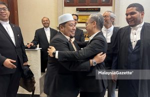 Fitnah Makan Diri: Ustaz Fauzan, Papagomo Akui Kesilapan Fitnah Fahmi Fadzil Berkempen Politik Dalam Masjid