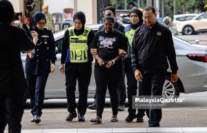 Pengasuh sarat mengandung, ibu warga emas didakwa dera kanak-kanak di paha, kemaluan