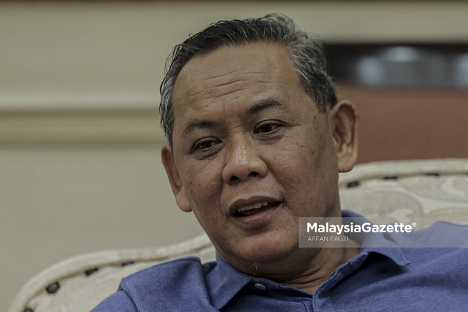 PC AMINUDDIN HARUN Datuk Seri Aminuddin Harun.