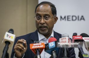Krisis politik N. Sembilan: `Saya akan rujuk Pengerusi BN dulu’ – Zambry
