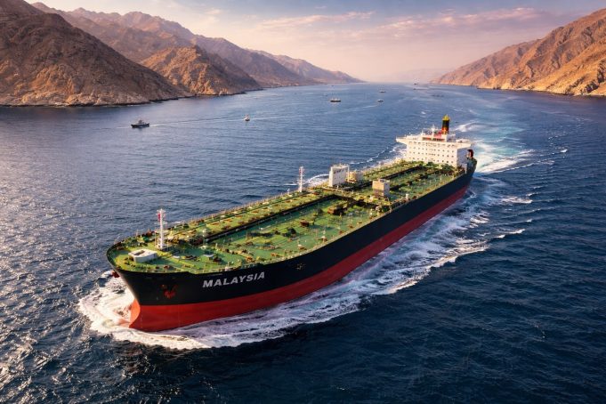 WhatsApp Image 2026-04-08 at 5.19.30 PM Kapal Malaysia, Ocean Thunder, Selat Hormuz