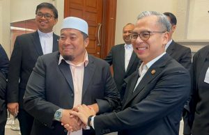 Pemfitnah kesal, akui Fahmi tak berucap politik dalam masjid