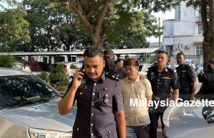 Prosiding lelaki lindungi 5 migran ditangguhkan