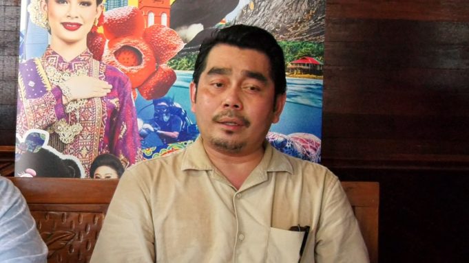 Mohd Akbal Setia b