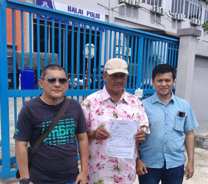 Laporan polis yang dibuat tiga NGO tiga NGO di IPD Ampang, hari ini.