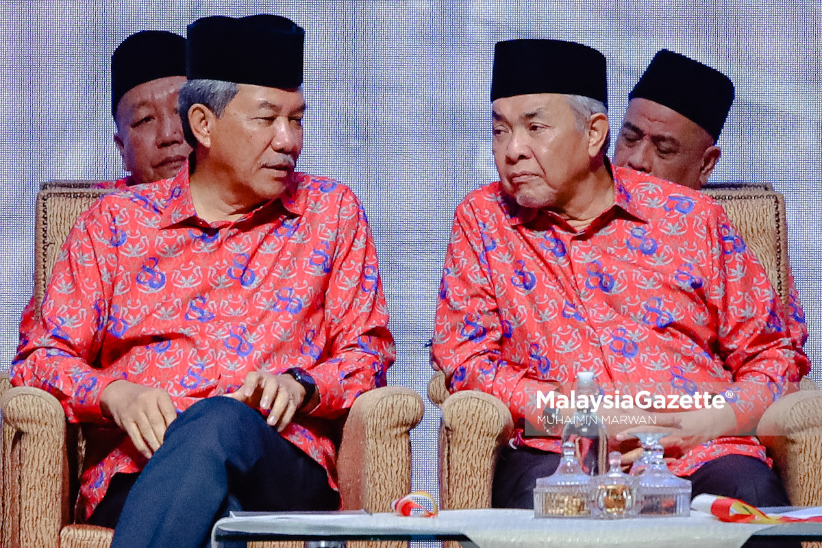 Kreatives Bild zu Tok Mat individu penting redakan kemelut Negeri Sembilan - Zahid Tok Mat individu penting redakan kemelut Negeri Sembilan - Zahid Motiv