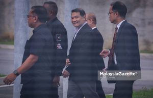 SPRM terima dokumen, rakaman video daripada Rafizi