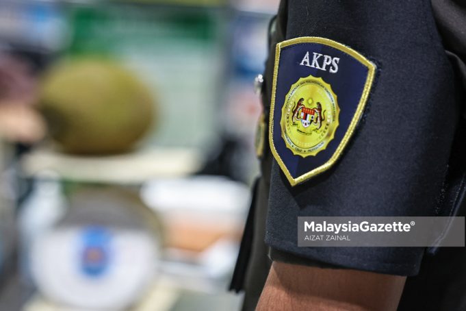LAWATAN LAPANGAN TERBANG ANTARABANGSA