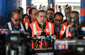 Dua gerabak LRT tergelincir dipercayai akibat masalah sistem pertukaran landasan