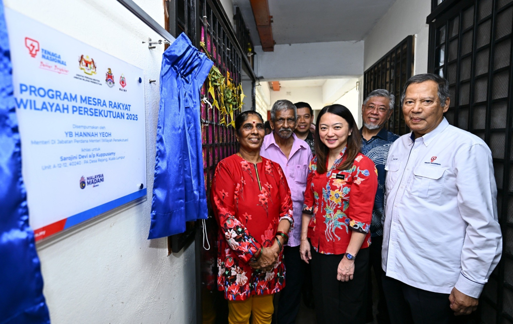 TNB terus komited dalam usaha memperkasa komuniti di seluruh negara dengan menyalurkan RM31.8 juta untuk pelbagai inisiatif tanggungjawab sosial korporat sepanjang suku berkenaan.