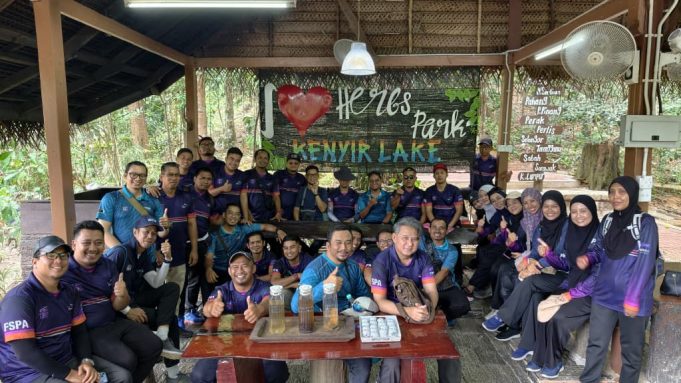 Seramai 40 staf sokongan dan Pengurusan Profasional menyertai sesi Lestari di Tasik Kenyir dalam memperkukuh kecekapan pengurusan dan kesejahteraan warga kerja (1)