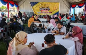 500 keluarga B40 di Tasek Gelugor terima manfaat Kenduri Sekampung KUSKOP