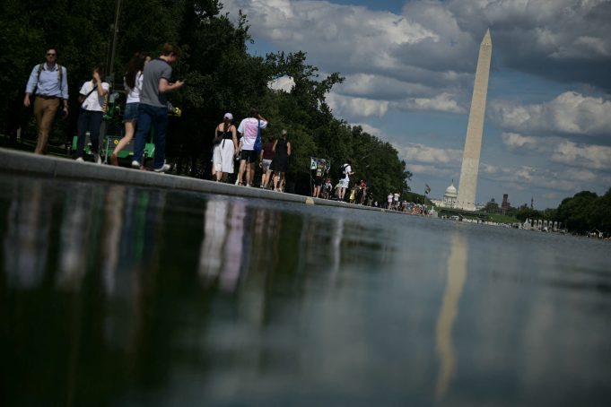 US-POLITICS-TRUMP-REFLECTING POOL