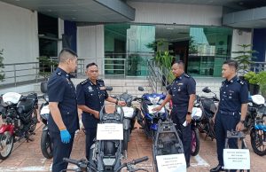 Geng Danish, Geng As tumpas, 12 termasuk wanita ditahan polis