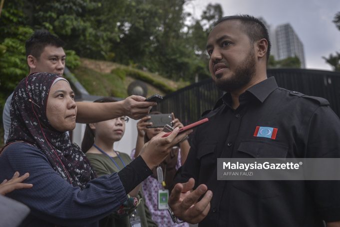 Datuk Seri Farhash Wafa Salvador Rizal Mubarak