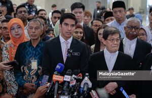 “Saya hormati keputusan mahkamah,” kata Syed Saddiq