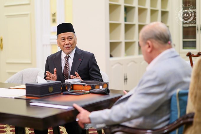 Foto FB Sultan Ibrahim