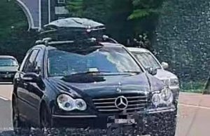 Warga emas pandu Mercedes-Benz C240 secara berbahaya disaman