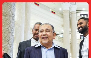 Agong Tarik Gelaran Tan Sri Daripada Isa Samad #MGFlash