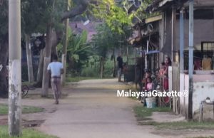 Penduduk dakwa Bendera Malaysia dipijak, tertekan berjiran dengan Rohingya