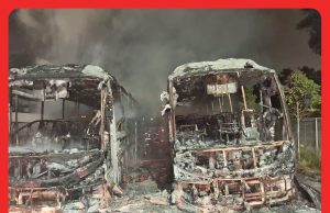 3 Bas Kilang Musnah Terbakar Di Serendah #MGFlash