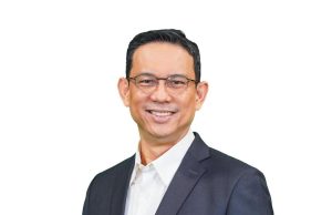 Azman Hasim Ketua Pegawai Eksekutif AKPK baharu