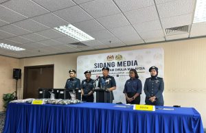 JKDM tumpaskan cubaan transit cip AI, vape dadah bernilai RM54.11 juta