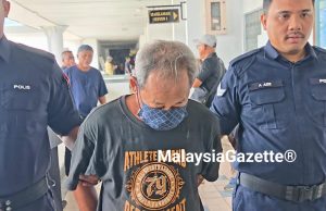 Lelaki 73 tahun didakwa amang seksual murid 8, 10 tahun dalam stor masjid