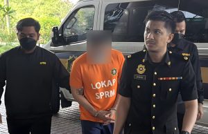 Pegawai kanan agensi penguat kuasa direman minta suapan RM50,000