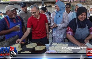 Kempen Calon PH DUN Sungai Balang Meriah! Tebar Roti Canai, Tonton Piala Dunia Bersama Pengundi