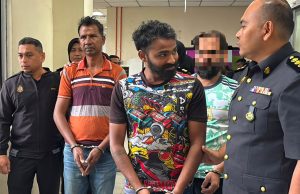 Peniaga, lelaki Bangladesh didakwa jual beli minyak masak bersubsidi
