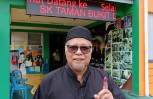 Supaid terharu, pertama kali mengundi pada usia 75 tahun