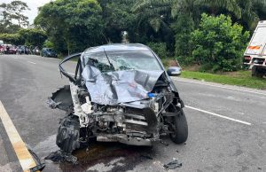 Dua beranak maut termasuk warga emas dalam nahas kereta -lori