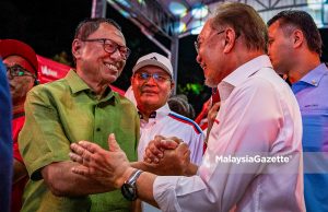 Puad hadir program PH, Anwar sambut dengan pelukan